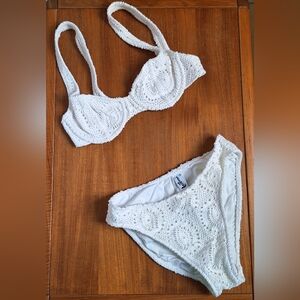 Vintage Leilani White Eyelet Bikini Underwire Crochet Broderie Anglaise XS/S